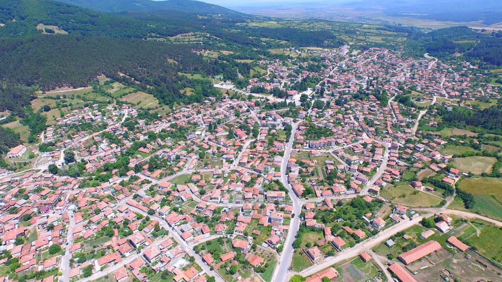 Georgievi Guest House Калофер Екстер'єр фото